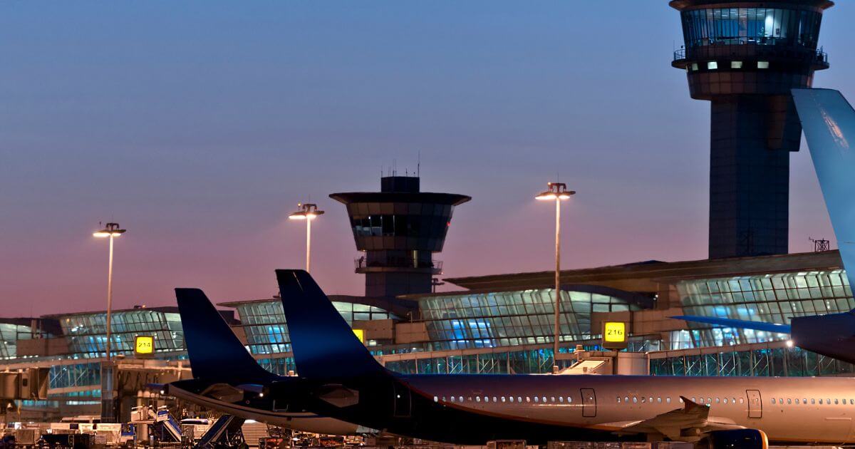 Airport-home.jpg